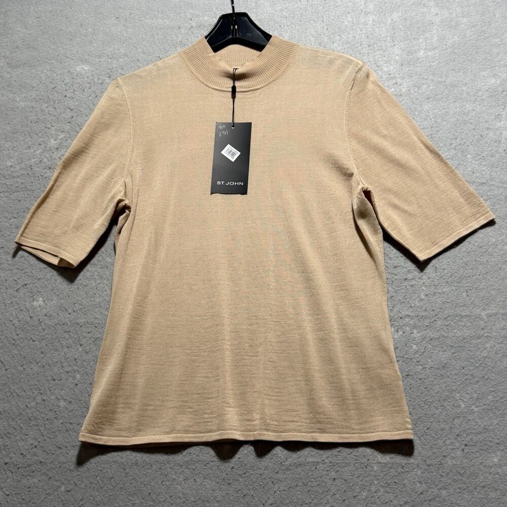 St. John Basics Knit Mock Neck Short Sleeve Top Women’s Size Medium Tan NWT